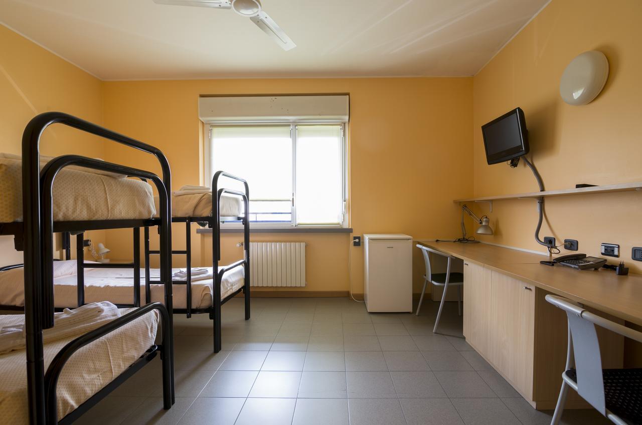 La Cordata Accommodation - Zumbini 6 Milán Exteriér fotografie