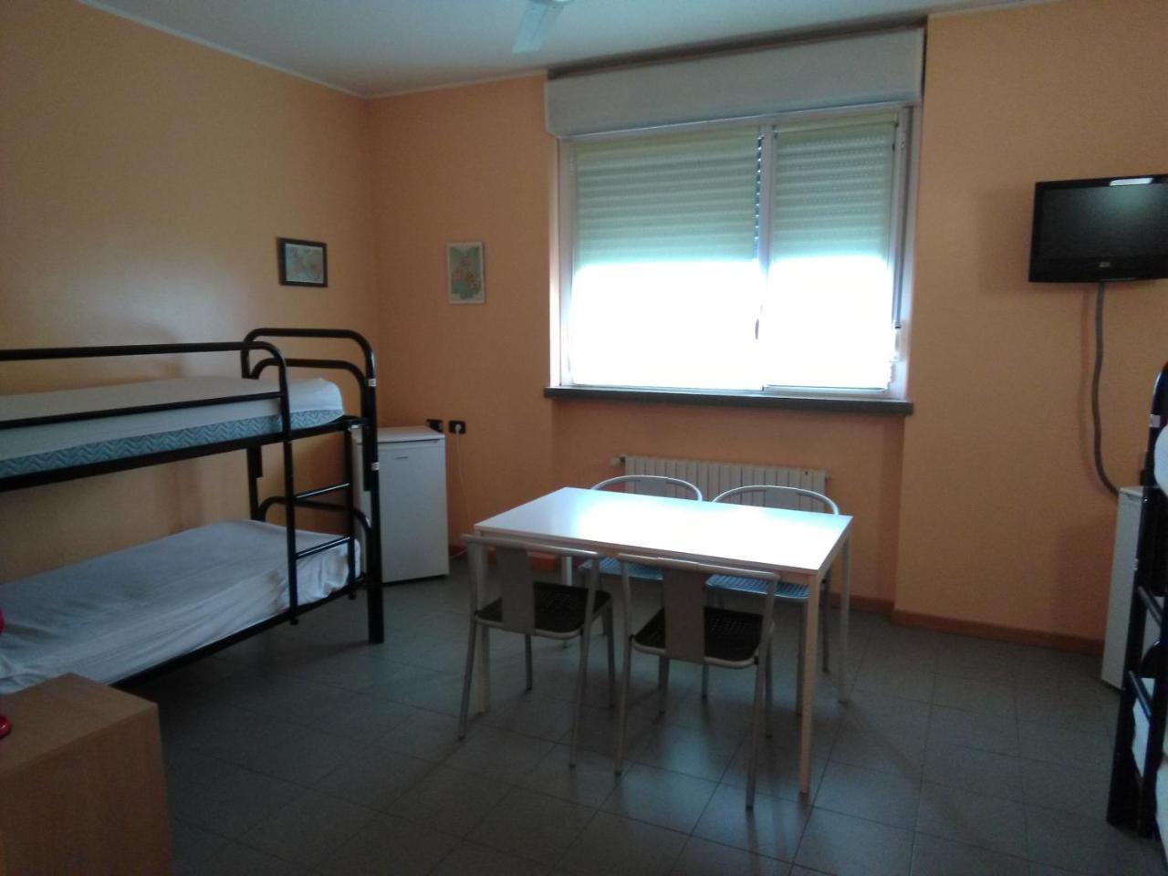 La Cordata Accommodation - Zumbini 6 Milán Exteriér fotografie